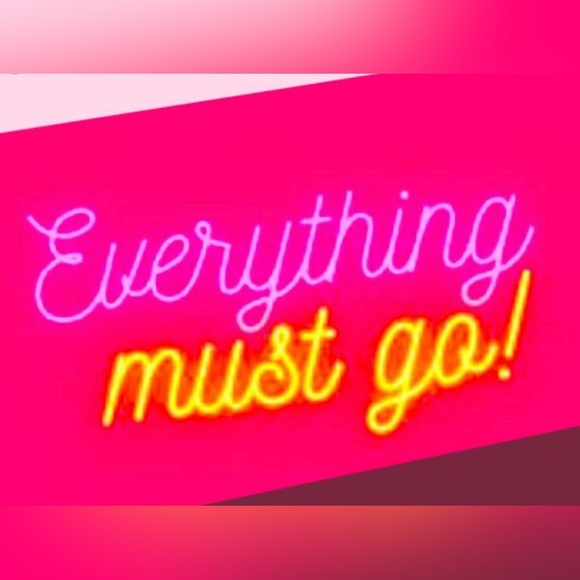 Everything Must Go🩷 Make a Offer🩷 - Picture 2 of 2